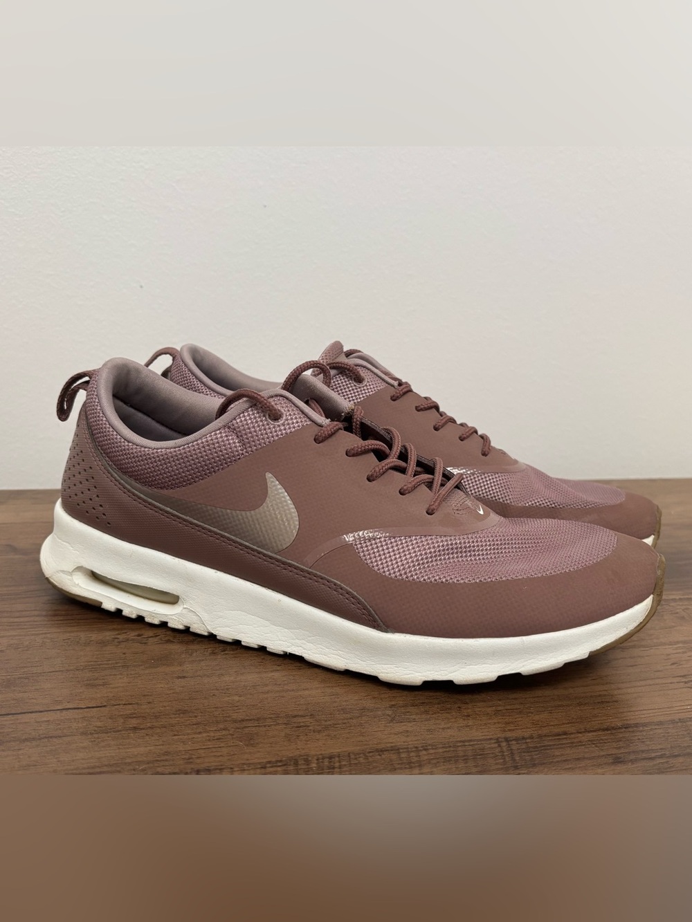 Nike Air Max Thea Mauve Taupe Sneakers Women’s Size 11.5
